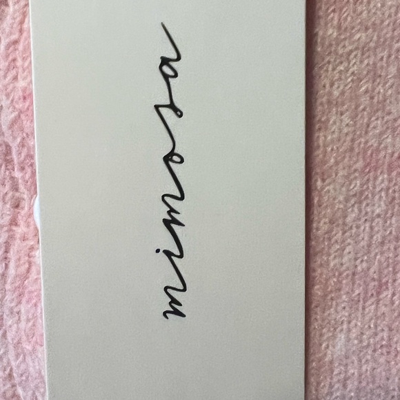 Elegant Pink Women's Cardigan - Picture 3 of 3